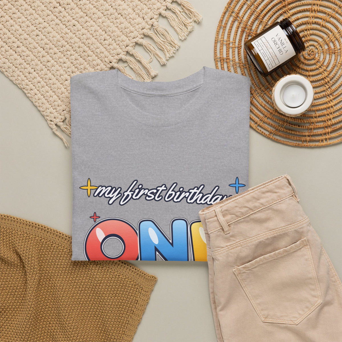 ONE First Birthday Balloon birthday shirt – Gildan tee by Happywear