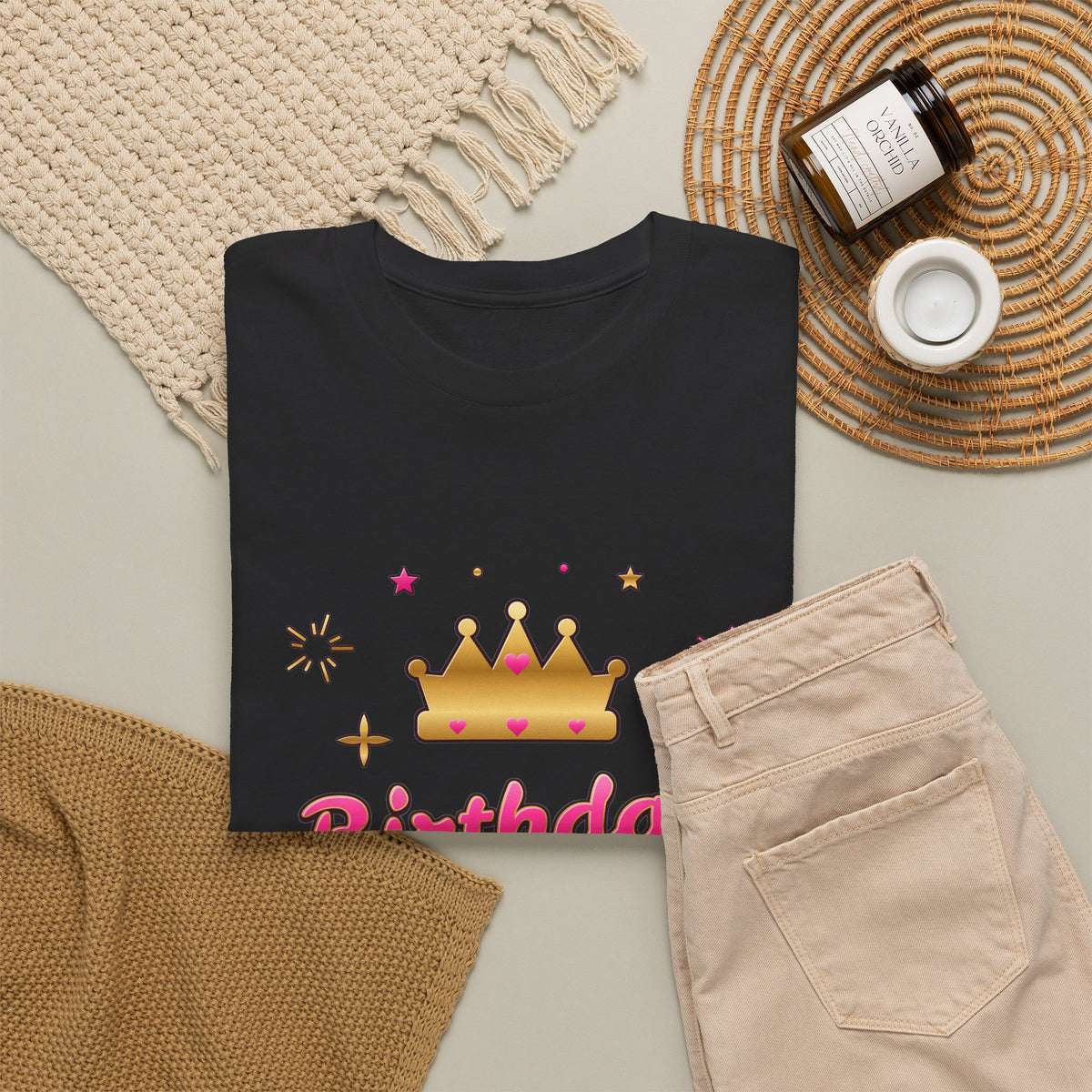 Birthday Queen Pink & Gold Crown birthday shirt – Gildan tee by Happywear